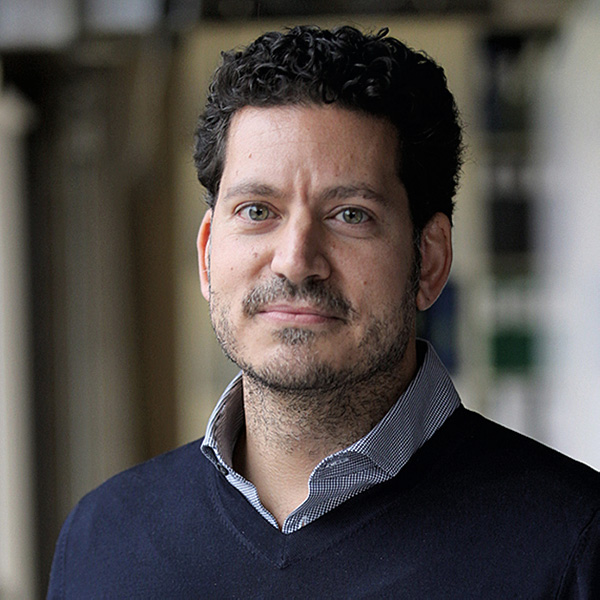 profile picture-man-photo for CV-Azad Chichmanian