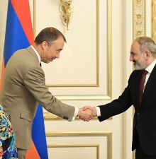 Премьер Армении и спецпредставитель ЕС обсудили нагорно-карабахский конфликт 