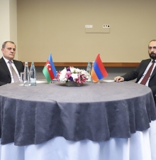 Решение конфликта необходимо в рамках МГ ОБСЕ, Мирзоян Байрамову