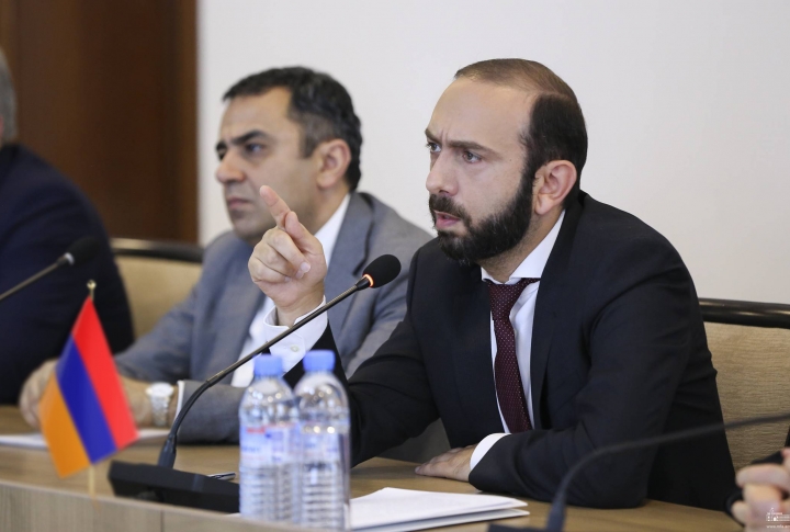 МИД РА: Азербайджан взял на себя ответственность за агрессию в отношении Карабаха