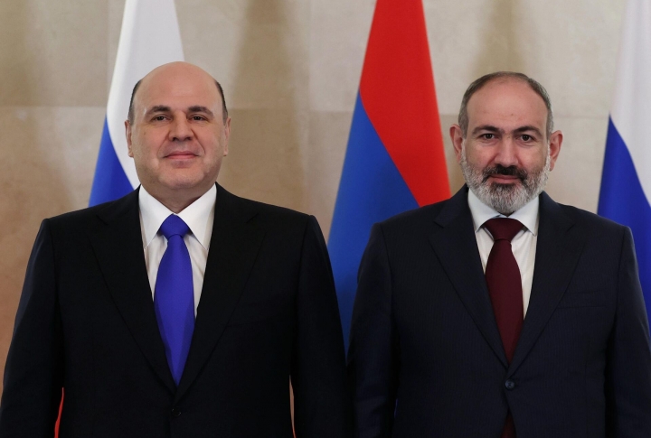 Главы правительств Армении и России рассмотрели вопросы взаимодействия в ЕАЭС