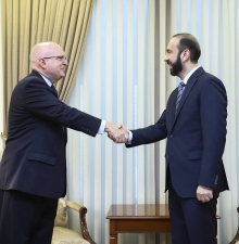 Мирзоян и Рикер обсудили роль США в урегулировании карабахского конфликта