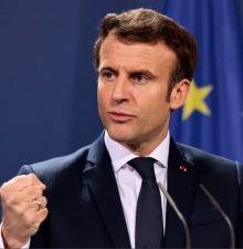 Макрон: Россия хочет создать беспорядок на Кавказе