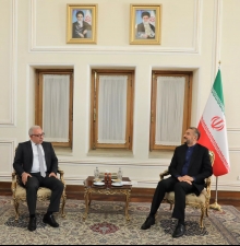 Замминистра ИД Армении и глава МИД Ирана обсудили двусторонние отношения