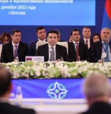 Ален Симонян: Азербайджан намерен закрыть Лачинский коридор