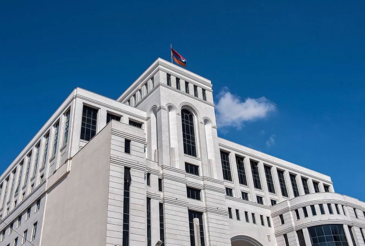 Армения ожидает от России «конкретных усилий» по разблокированию Арцаха, заявил МИД РА