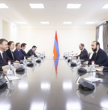 Мирзоян обсудил с представителями ЕС возможность размещения новой гражданской миссии в Армении