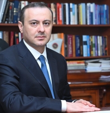 Секретарь СБ Армении обсудил блокаду Арцаха с индийским и французским коллегами