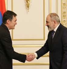 Пашинян заявил о необходимости направить международную группу по установлению фактов в Арцах