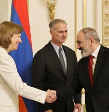 Никол Пашинян принял американского сопредседателя Минской группы ОБСЕ