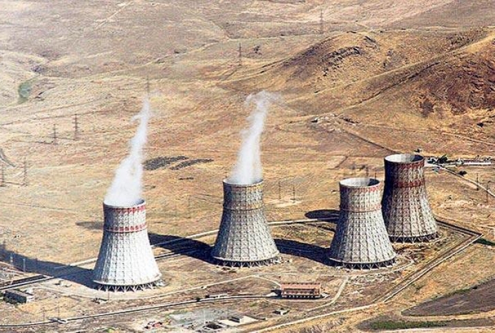 Пашинян: Армения изучает возможность заменить Мецаморскую АЭС мощностями малых модульных станций