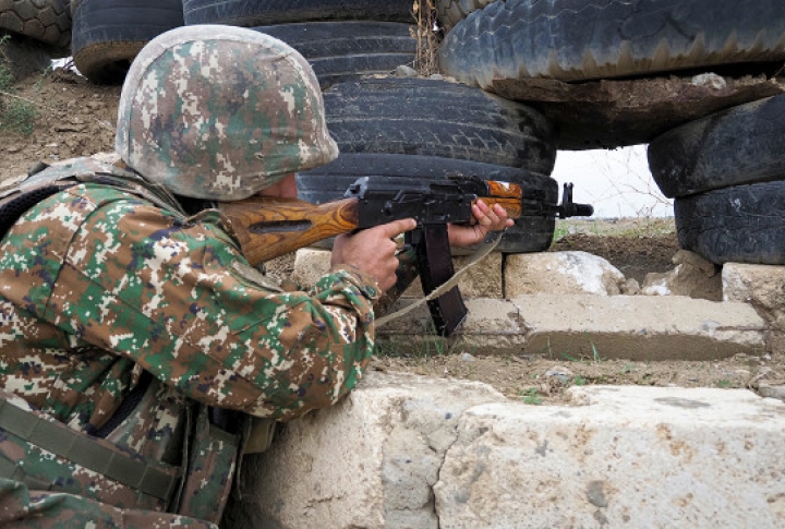 МО Армении։ Азербайджан вновь нарушил режим прекращения огня на границе РА