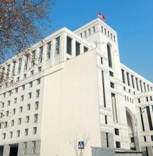 МИД Армении сообщает о переносе очередного раунда переговоров по инициативе Баку