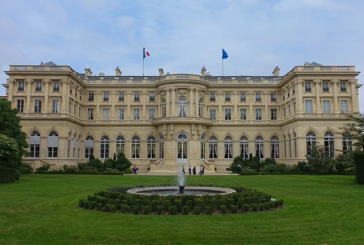 Франция призвала Азербайджан восстановить свободное передвижение по Лачинскому коридору