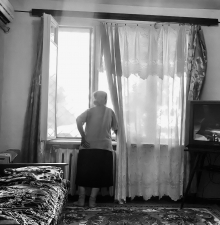 Пожилые люди в осажденном Арцахе испытывают нехватку продовольствия и медикаментов