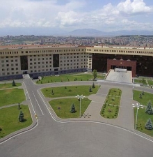 ВС Азербайджана вновь нарушили режим прекращения огня с Арменией