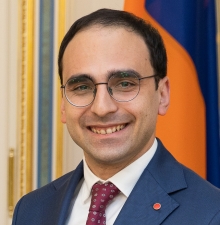 Тигран Авинян избран новым мэром Еревана