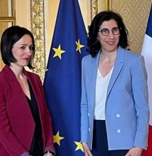 Франция намерена развивать культурное сотрудничество с Арменией