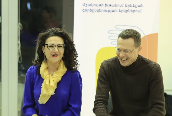 МОБИЛЬНОСТЬ, КОТОРАЯ ЗАСТАВЛЯЕТ ВРАЩАТЬСЯ МИР: