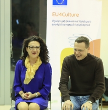 МОБИЛЬНОСТЬ, КОТОРАЯ ЗАСТАВЛЯЕТ ВРАЩАТЬСЯ МИР: