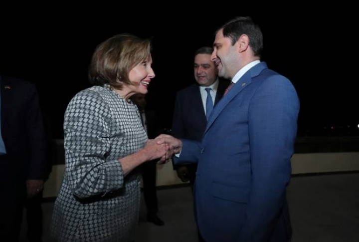 Nancy Pelosi, Armenian Defense Minister discuss cooperation