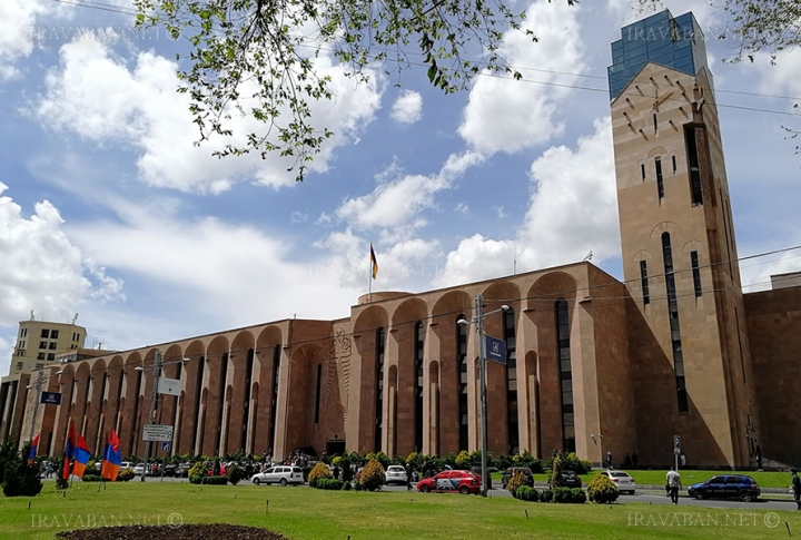 Ruling party leads following city council elections in Yerevan