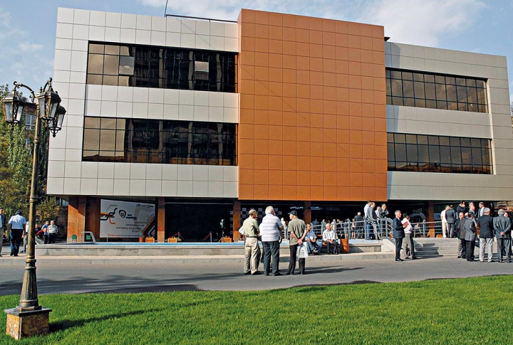 25 YEARS OF INDEPENDENCE: FROM FOREIGN AFFAIRS TO SPORTS