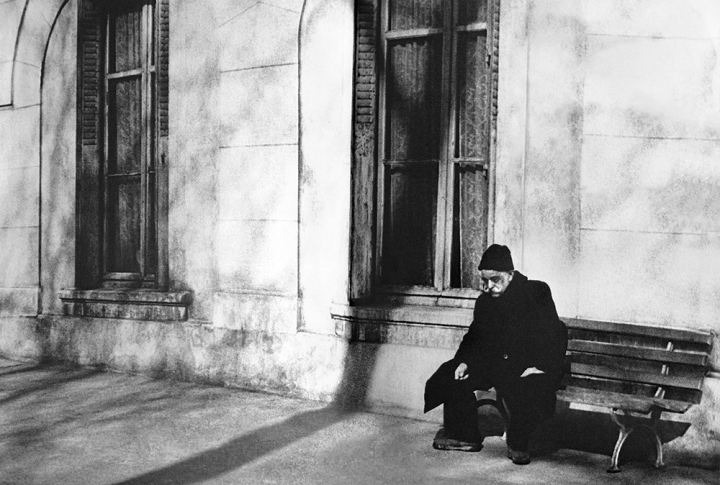 The dancing provocateur