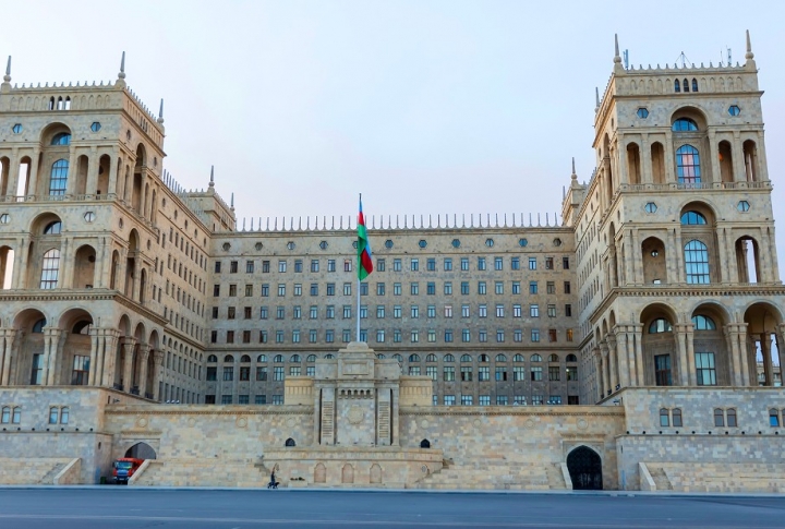 President of Azerbaijan calls for snap election